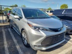 2024 Toyota Sienna Platinum 7 Passenger