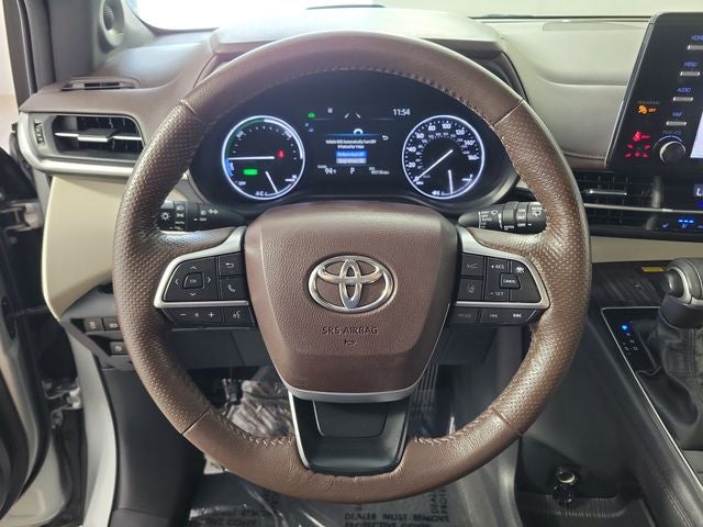 2024 Toyota Sienna Platinum 7 Passenger