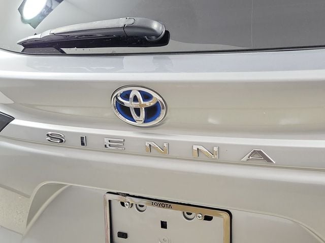 2024 Toyota Sienna Platinum 7 Passenger
