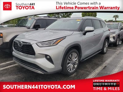 2022 Toyota Highlander Platinum