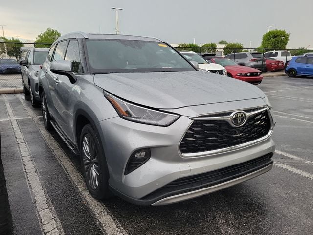 2022 Toyota Highlander Platinum