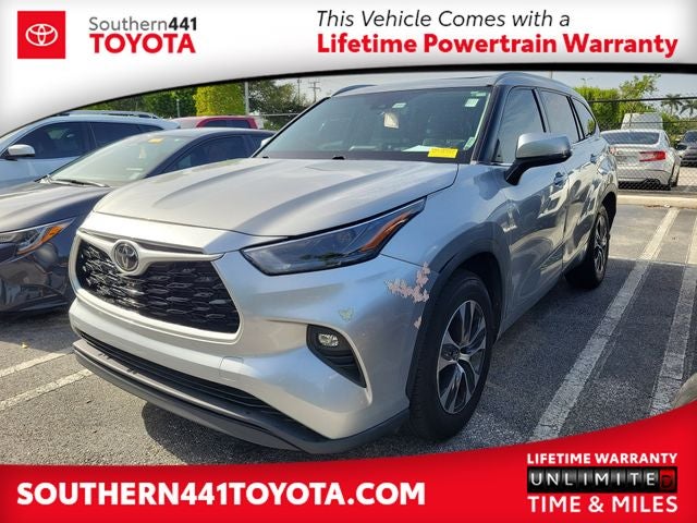2022 Toyota Highlander XLE