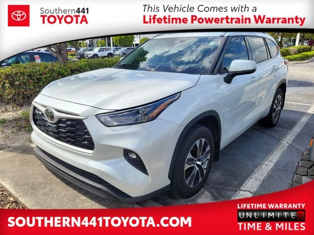 2022 Toyota Highlander XLE