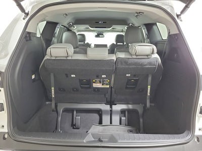 2025 Toyota Sienna XLE 8 Passenger
