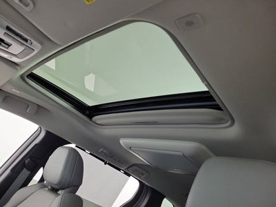 2025 Toyota Sienna XLE 8 Passenger