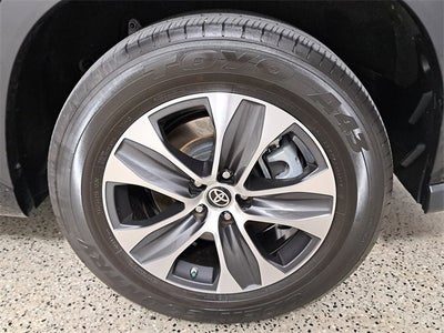 2023 Toyota Highlander Hybrid XLE