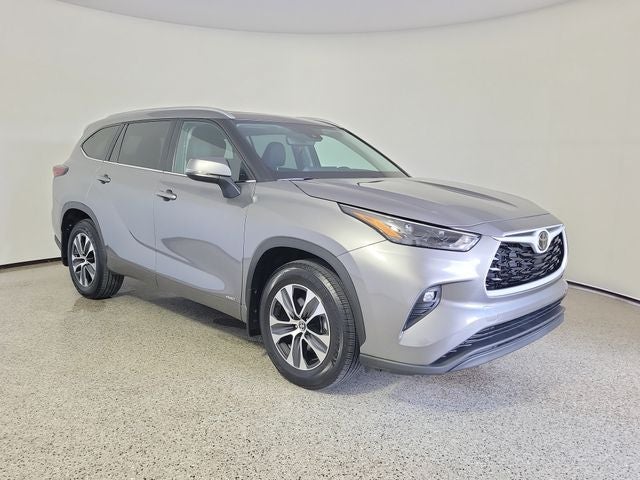 2026 Toyota Highlander Hybrid XLE