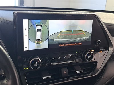 2024 Toyota Highlander Platinum