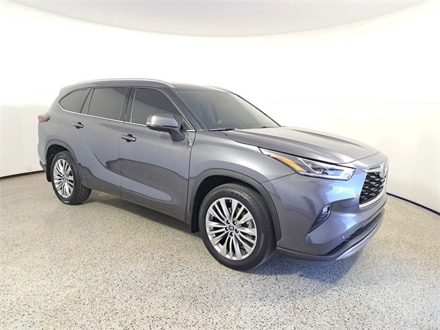 2024 Toyota Highlander Platinum
