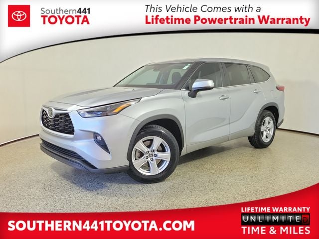 2023 Toyota Highlander LE