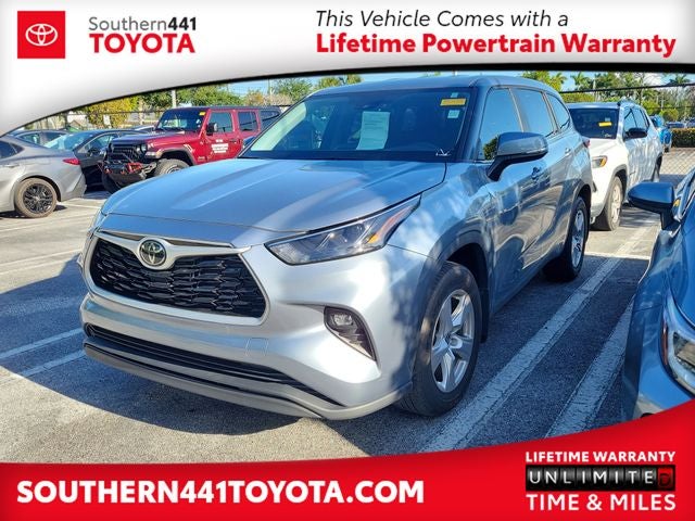 2024 Toyota Highlander LE