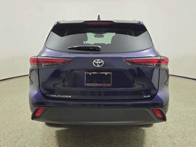2025 Toyota Highlander XLE