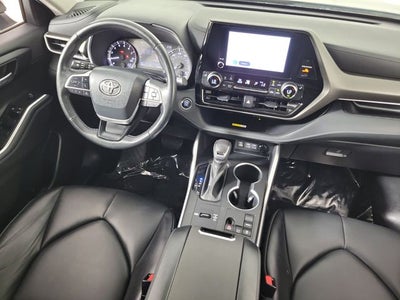 2023 Toyota Highlander XLE