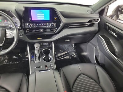 2023 Toyota Highlander XSE