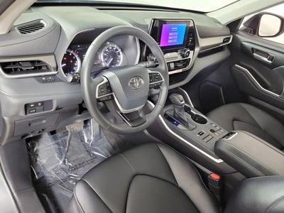 2026 Toyota Highlander XLE