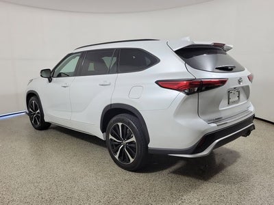 2022 Toyota Highlander XSE
