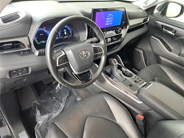 2024 Toyota Highlander Hybrid Limited