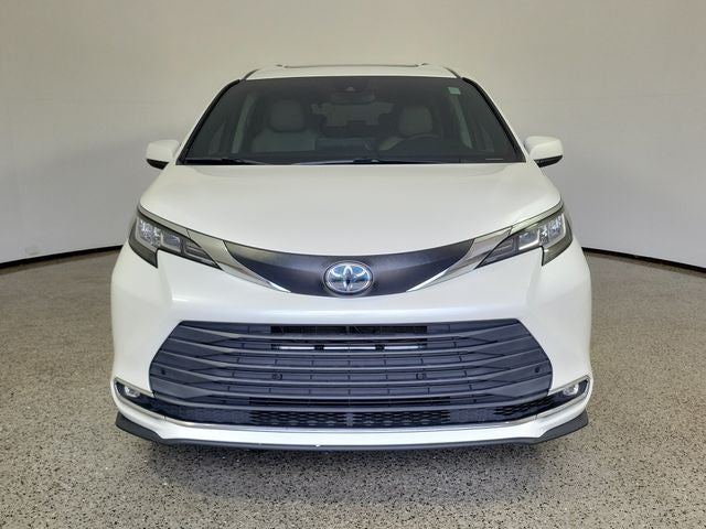 2021 Toyota Sienna XLE 7 Passenger