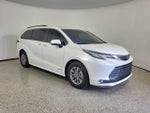 2021 Toyota Sienna XLE 7 Passenger