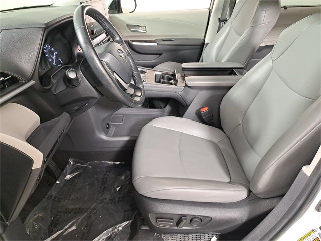 2024 Toyota Sienna XLE 7 Passenger