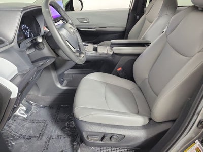 2026 Toyota Sienna XLE 8 Passenger