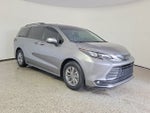 2026 Toyota Sienna XLE 8 Passenger