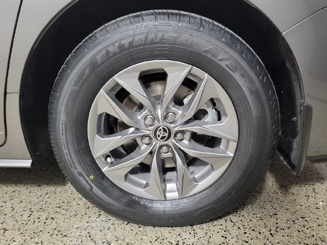 2026 Toyota Sienna XLE 8 Passenger