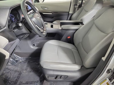 2024 Toyota Sienna XLE 8 Passenger