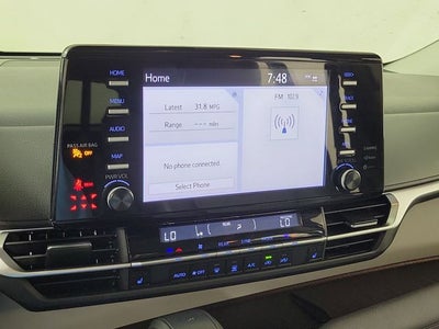 2024 Toyota Sienna XLE 8 Passenger