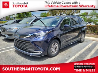 2024 Toyota Sienna XLE