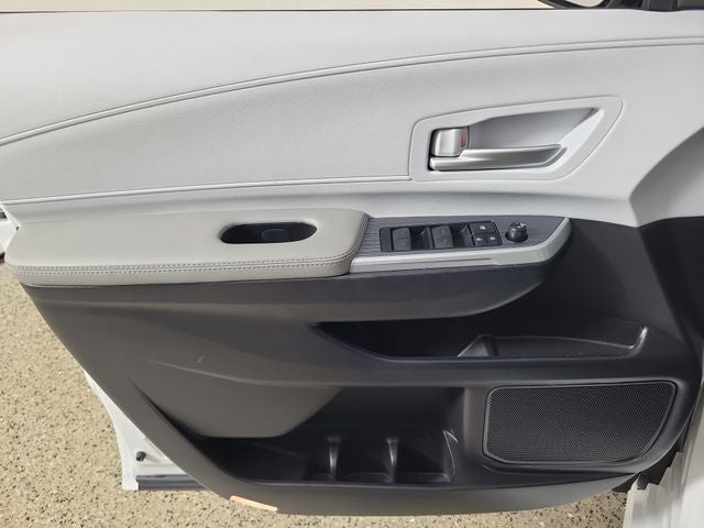 2026 Toyota Sienna XLE 8 Passenger