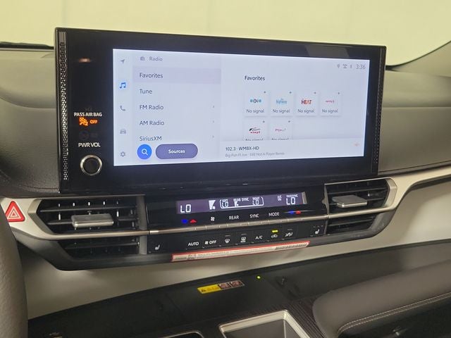 2026 Toyota Sienna XLE 8 Passenger