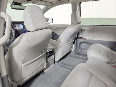 2019 Toyota Sienna XLE Premium 8 Passenger
