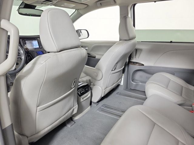 2019 Toyota Sienna XLE Premium 8 Passenger