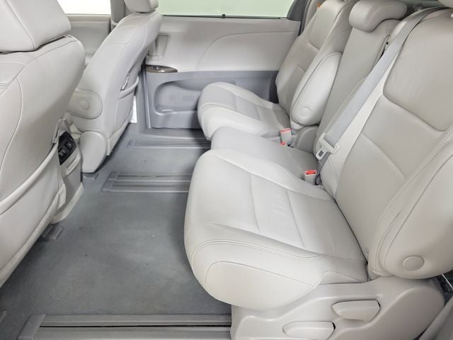 2019 Toyota Sienna XLE Premium 8 Passenger
