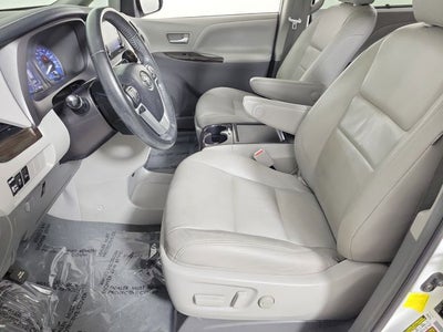 2019 Toyota Sienna XLE Premium 8 Passenger