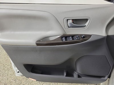 2019 Toyota Sienna XLE Premium 8 Passenger