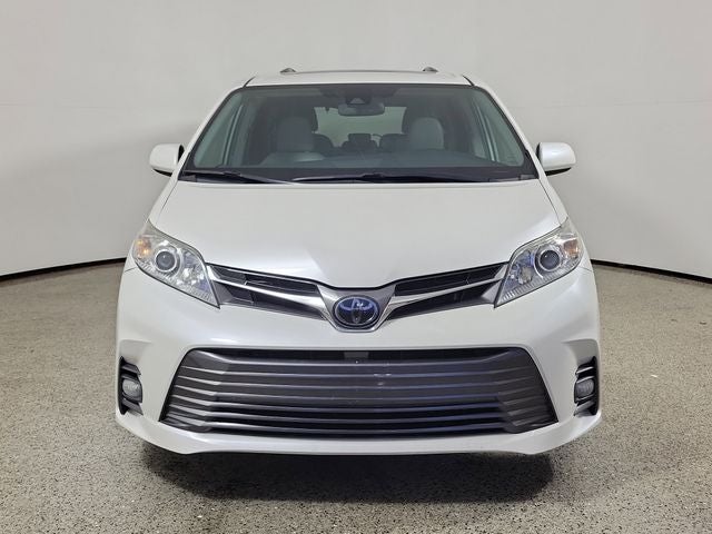 2019 Toyota Sienna XLE Premium 8 Passenger