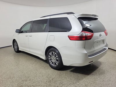 2019 Toyota Sienna XLE Premium 8 Passenger