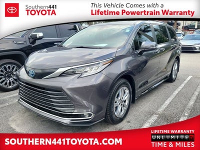 2025 Toyota Sienna Limited 7 Passenger