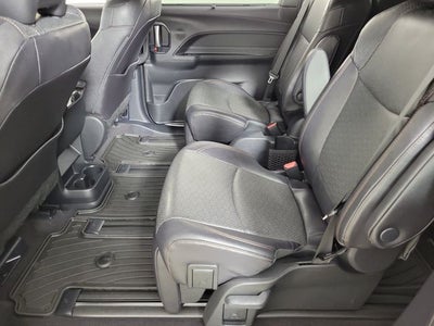 2025 Toyota Sienna Limited 7 Passenger