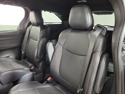 2025 Toyota Sienna Limited 7 Passenger