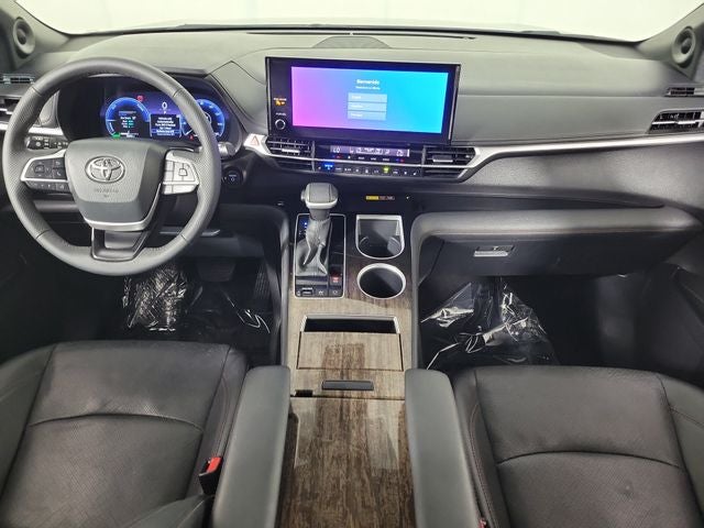 2025 Toyota Sienna Limited 7 Passenger