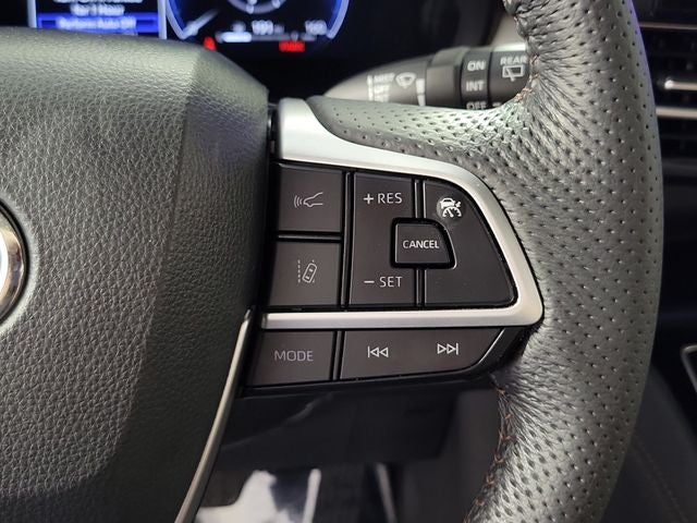 2025 Toyota Sienna Limited 7 Passenger