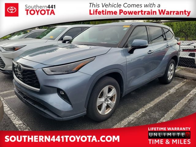2022 Toyota Highlander LE