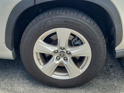 2021 Toyota Highlander LE