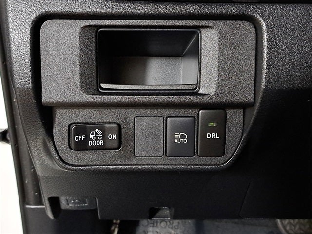 2018 Toyota Tacoma SR5 V6