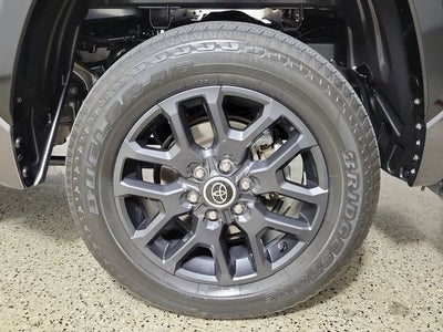 2022 Toyota Tundra Hybrid Platinum