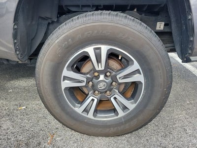 2019 Toyota Tacoma SR