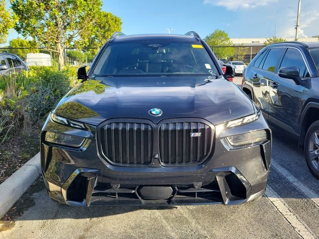 2024 BMW X7 M60i